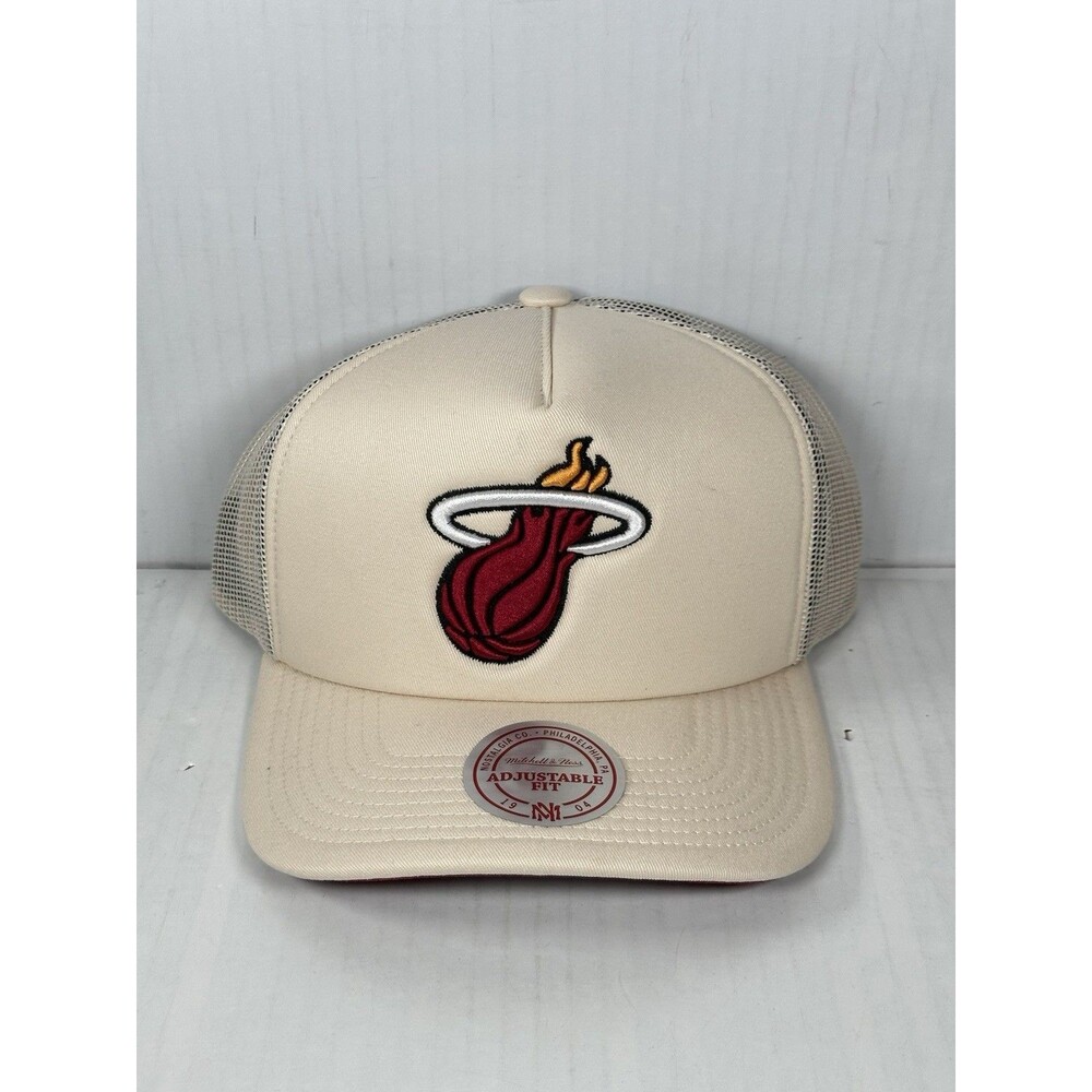 Mitchell & Ness Cream Miami Heat NBA Trucker Evergreen Adjustable Hat Cap NWT